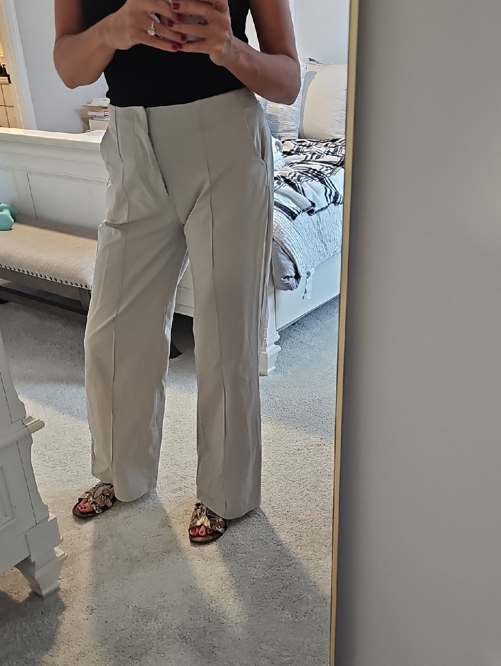 Vuori Meta Wide Pants in Light Tan - Picture 5 of 6